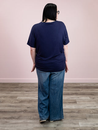 *NEW* Chloe Cozy Tee | Navy