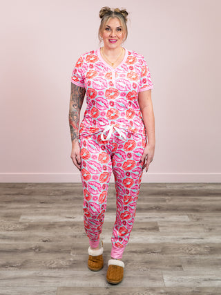 *NEW* Shirley Matching Set | Tee & Joggers | Lips