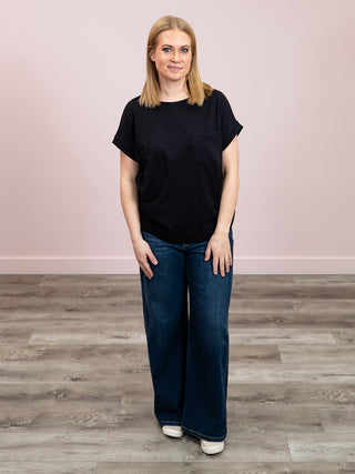 Elly Short Sleeve Cuffed Tee | Black