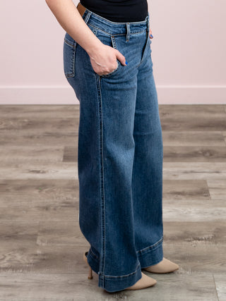 *WAREHOUSE FIND* Judy Blue | Mid Rise Retro Wide Trouser | Petite | Joshua (7, 20W)