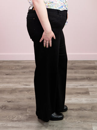 *FINAL SALE* Judy Blue | High Rise Yoke Retro Wide Leg | Black | Jimmy
