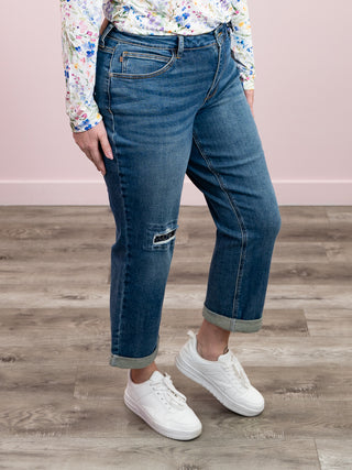 Judy Blue | Mid Rise Embroidered Boyfriend Jean | Darryl