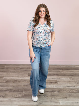 Chloe Cozy Tee | Ditsy Blush Floral