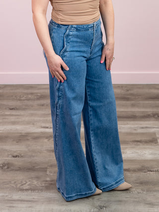*NEW* Risen | High Rise Wide Leg Scalloped Jeans | Hector