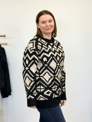 DEX | Alps Jacquard Knit Sweater | Black