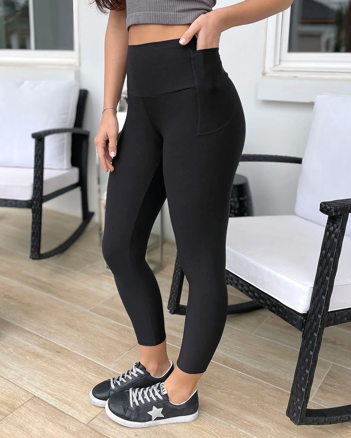 NEW* Grace & Lace, Cropped Midweight Daily Pocket Leggings