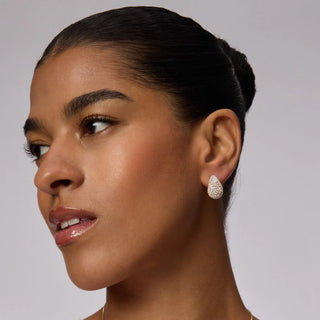 Hillberg & Berk | Mini Dream Puff Sparkle Stud Earrings | Champagne