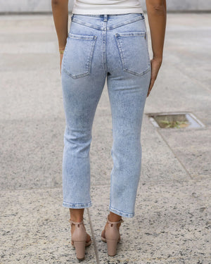 Grace & Lace | Premium Denim High Waisted Mom Jeans | DISTRESSED Light Mid-Wash