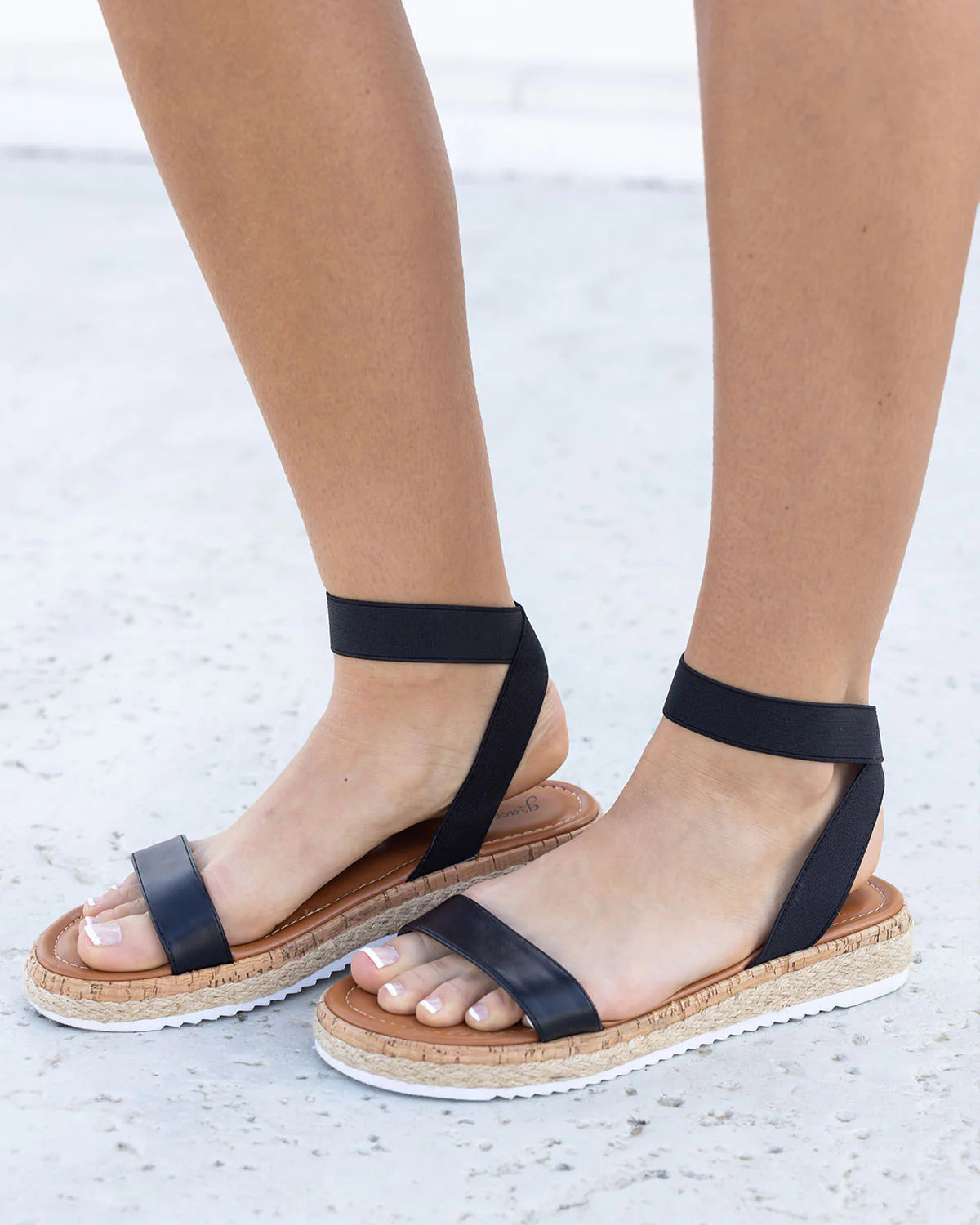 *FINAL SALE* Grace & Lace | Platform Sandals | Black